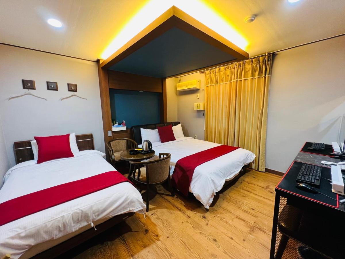 Sweet Hotel Чеджудо Экстерьер фото