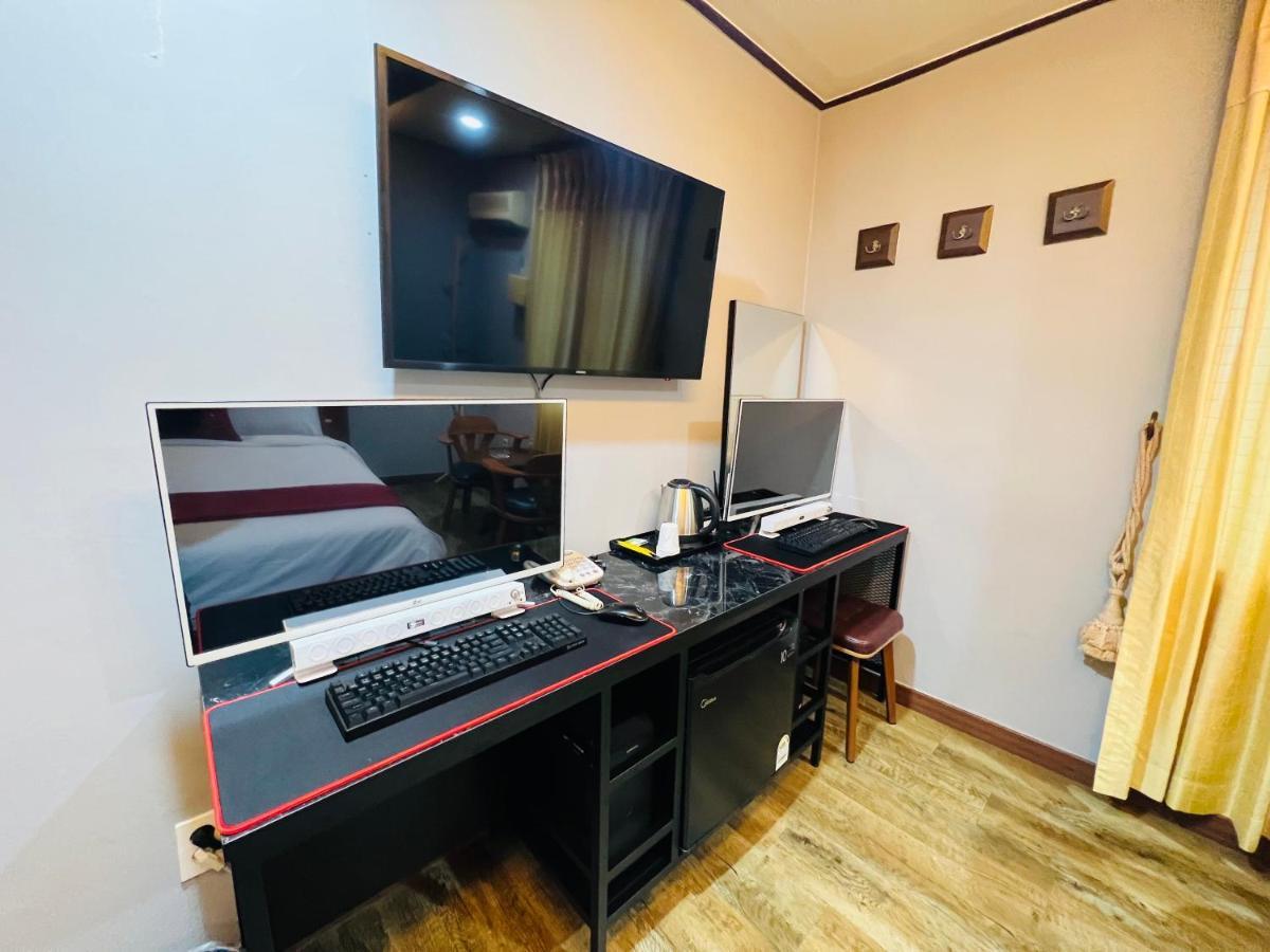 Sweet Hotel Чеджудо Экстерьер фото