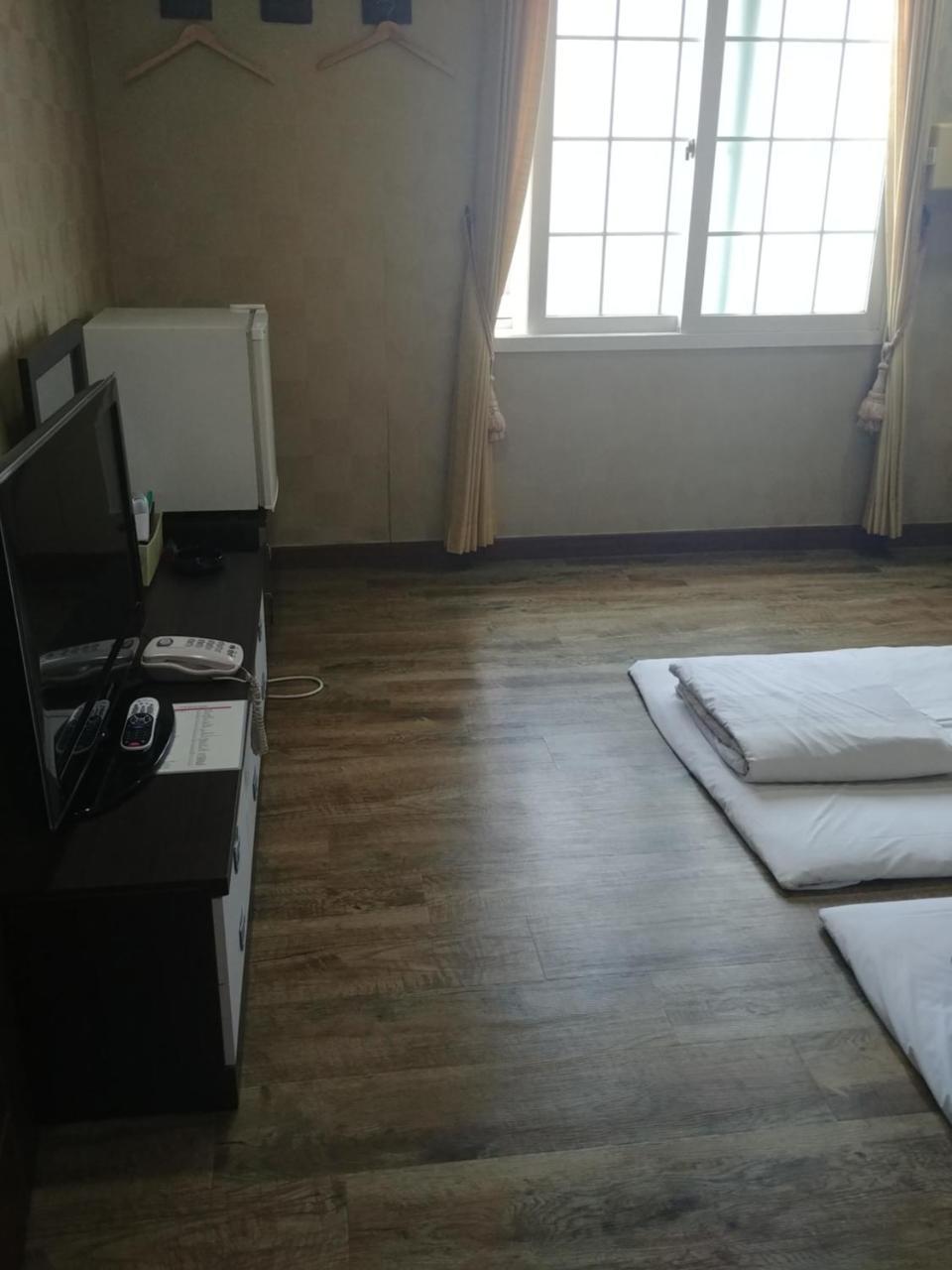 Sweet Hotel Чеджудо Экстерьер фото